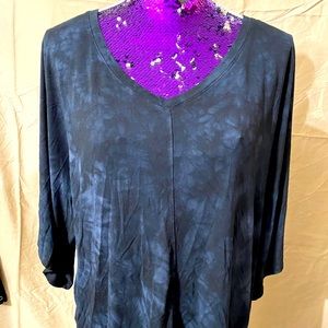 Women black top